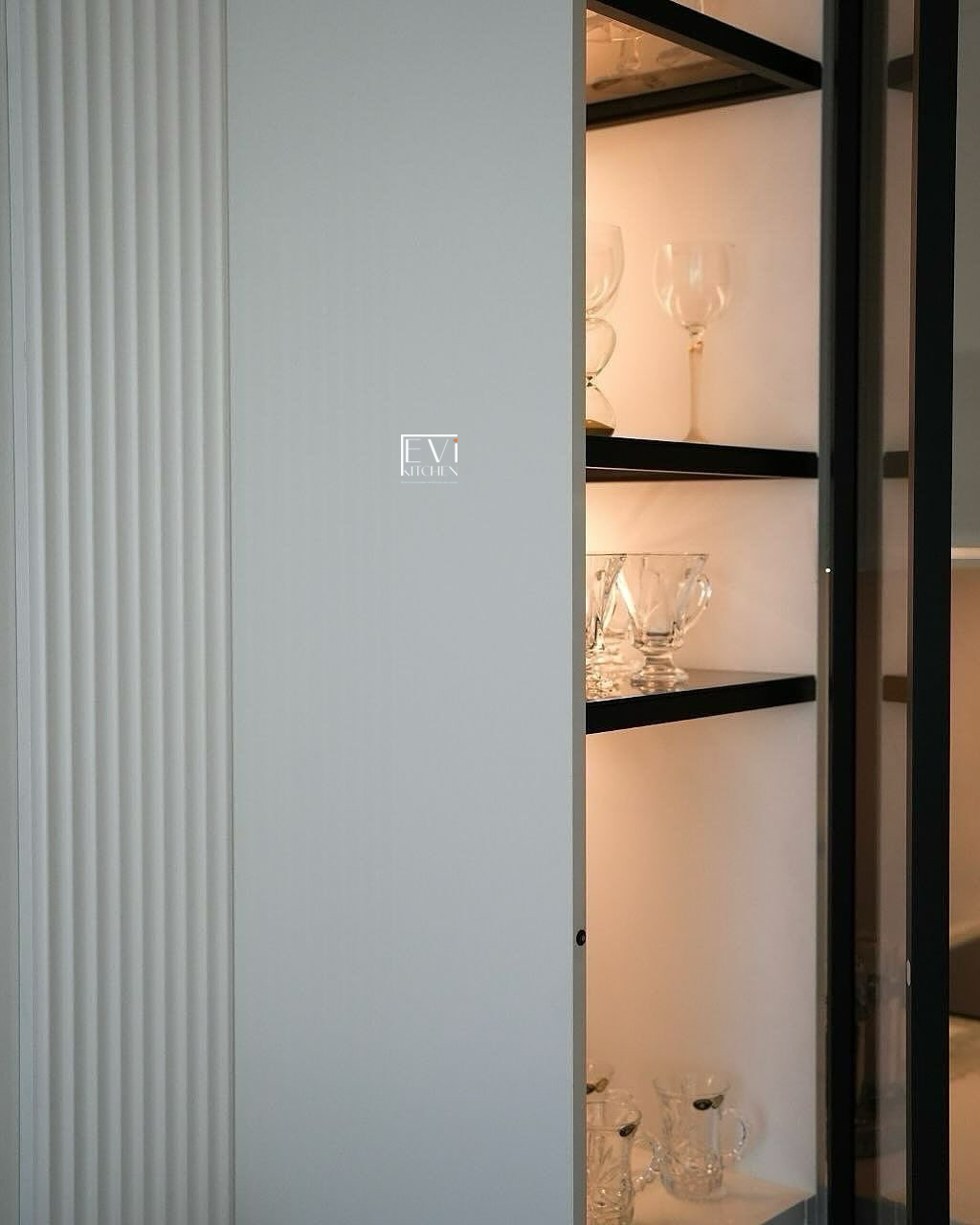 evi-506_5-1.jpg